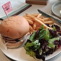 Omni Burger Black at Green Common 绿客门 in Central Singapore