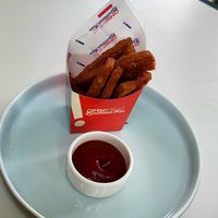 Omni luncheon fries at Green Common 绿客门 in Central Singapore