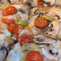 Americana pizza peel (sub for vegan cheese) at FARO Beachside Eatery in Flagler Beach