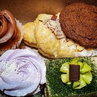  at Level V Bakery in Vancouver