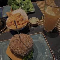 new Vacon burger (november 2024)  at Peter Pane in Dresden