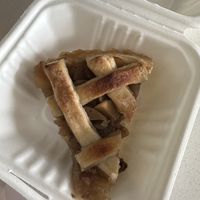 Apple pie   at Veggie Beans and Shakes in Bogota