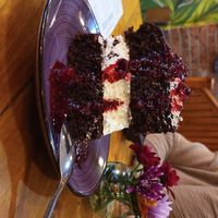 Torta de chocolate at Veggie Beans and Shakes in Bogota