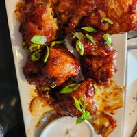 Buffalo cauliflower wings at LesbiVeggies in Camden