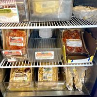 Vegan deli to go meals  at Divine Treasures in Manchester