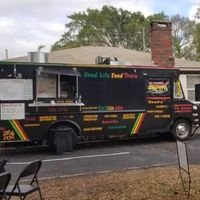 Fantastic vegan, vegetarian and pescatarian food, friendly people, delicious real fruit smoothies ❤️❤️❤️ at The Good Life Food Company  in St Petersburg