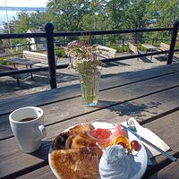 Vegan pancakes at Kafe Stadsparken Huskvarna in Jonkoping