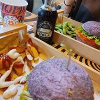 Curiosity cola and burgers at Flower Burger in London