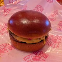 Futur Classic Burger at Dirty V - Bergen in Bergen