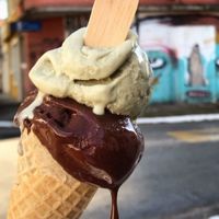 Classic combination of Pistaccio and Chocolate. Made out with nut milk.

Photo Roberto Loffel at Alfreddo Veggani in Sao Paulo