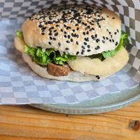 Sandwich de seitán at Sabor a Verde in Valdivia