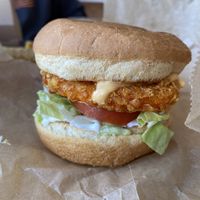 Vegan “chicken” burger  at Beesechurgers in The Hague