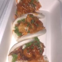 Herbivore bao. at Po-Ké Ono in Oranjestad