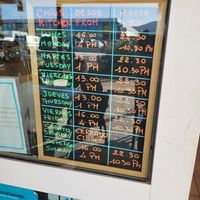 Opening hours (October 2023) at Chris Kitchen in Fuerteventura