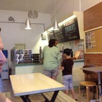 Counterservice at Pipino in Quezon City