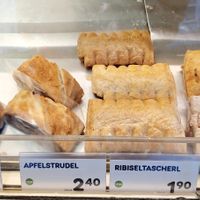 sweet vegan options at Anker - Westbahnhof in Vienna