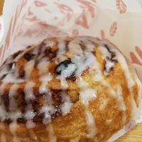 Cinnamon roll (vegan) at Anker - Favoritenstr 62 in Vienna