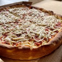 12” deep dish with vegan cheese  at Bianelli's Gourmet Pizza in Kailua Kona