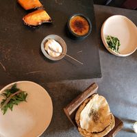 Naan, sweet potato, crème brûlée, mayo combo at Altatto in Milan