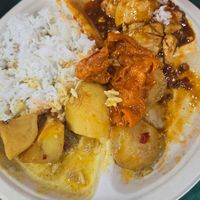 Food is very chinese and on the sweeter side. Less spicy. A bit bland. Happy and good staff. at Veggie Factory 素食工房 in Kowloon