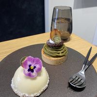 Yuzu Mango Mousse and Matcha Choc Mont Blanc at VeganCafe Sister in Osaka