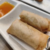 Rollitos vegetales at Tasty Bowl in Madrid