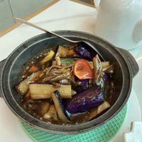 Eggplant and porcini in clay pot with Thai basil   at Heartful Veggie 從心素食 in New Territories