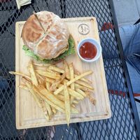 Hamburguesa de semillas   at Chocolatito Con Pan in Puebla