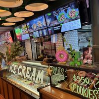 Long counter where you order  at Hierbabuena Vegan in Buenos Aires