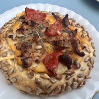 Bułka kurka - with chanterelle mushrooms   at Baja Wegańska Cukiernia in Warsaw