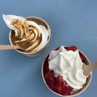 Afgogatto and strawberry soft serve   at Baja Wegańska Cukiernia in Warsaw