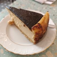 Tofu cake at Baja Wegańska Cukiernia in Warsaw