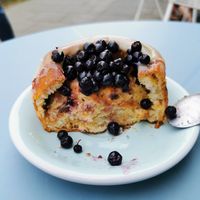 Creamy filled blueberry tartlet at Baja Wegańska Cukiernia in Warsaw