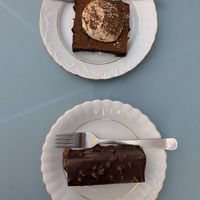 Brownie & Milionerka at Baja Wegańska Cukiernia in Warsaw