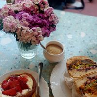 Sandwhich and strawberry cream role at Baja Wegańska Cukiernia in Warsaw