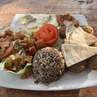Special vegetarian dish (it's vegan)/ Plato vegetariano especial. De hecho es vegano, pero ellos no lo especifican así en la carta.  at Barba Beach Arabic Food  in Palomino