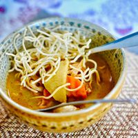 1/3 Portion of Khao Soi
Photo Credit: Phil Moore at Vlodge Vegan Hotel in Chiang Mai