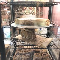 Cakes (half of them vegan) #Veganuary at Das Nest in Mainz