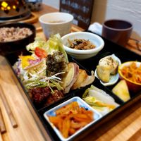 Vegan teishoku (定食) at Cafe Ren - Nakagyo in Kyoto