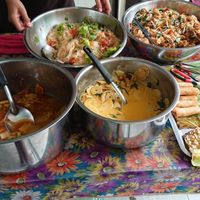 A variety of food (there's more to this)  at Tien Sin - Si Wiang in Bangkok