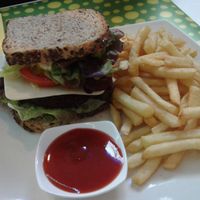 Vegan sandwich at Loving Hut in Madrid