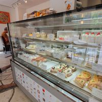 Cake selection at Marbre Vegan in Tokyo