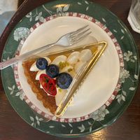 Blueberry tart   at Marbre Vegan in Tokyo