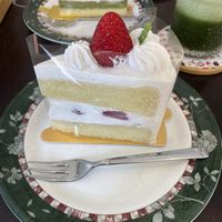 Strawberry cake (in the picture you can also see the sakura cake which is limited edition for spring)  at Marbre Vegan in Tokyo