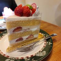 Marbre cake at Marbre Vegan in Tokyo