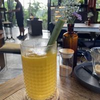 Mango juice 👌🏼 didnt take a photo of the food because we were too hungry    at Chela in Pecatu
