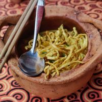 Kai soi at Vegan Society in Chiang Mai