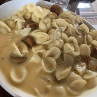 Hot & Dirty Mac and Cheese at Breaking Waves Brewing in Silverdale