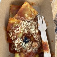 Vegan ravioli with parmezan cheese from Suppli: very tasty!  at Rotterdamse Oogstmarkt in Rotterdam