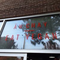  at Mama Dut in Portland